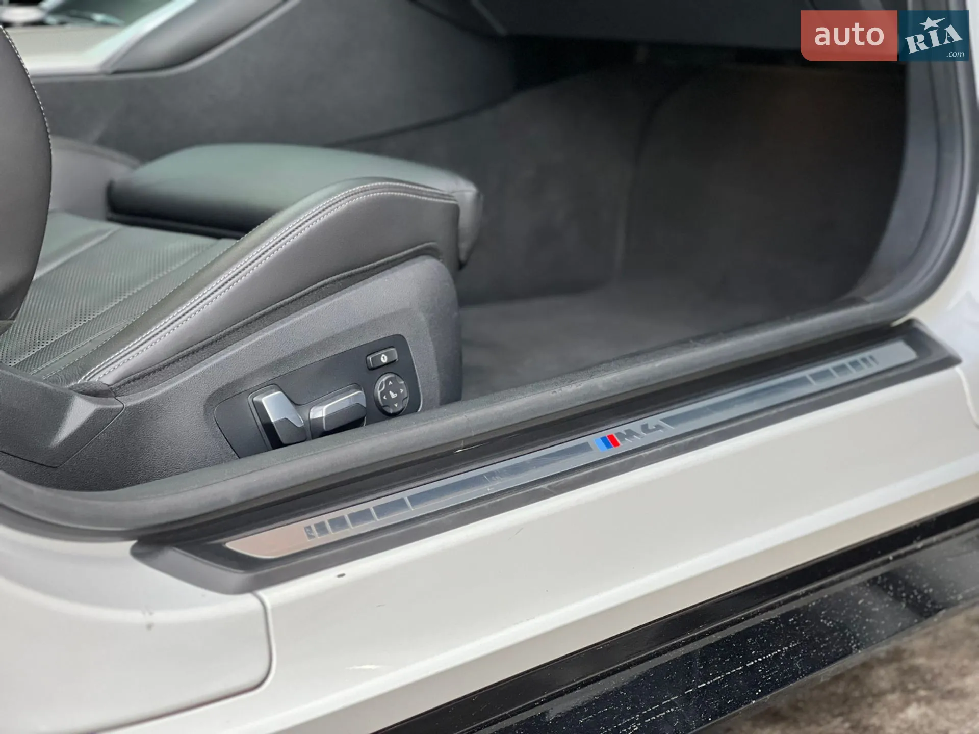 2023 BMW M4 - мініатюра 32