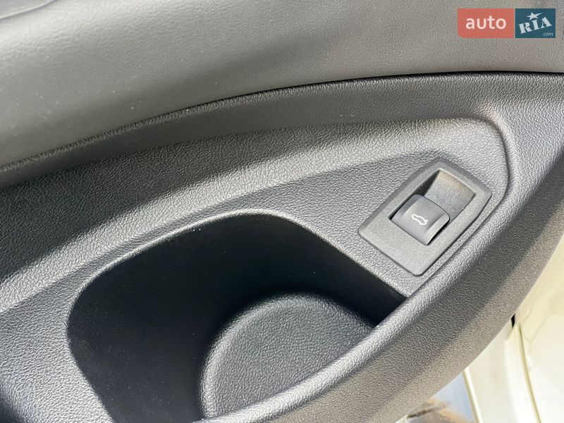 Купе BMW M4 2023 в Києві