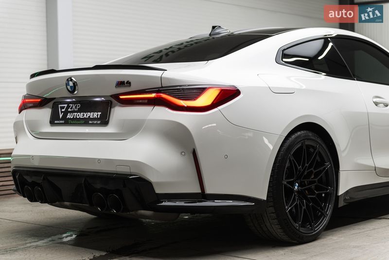 Купе BMW M4 2021 в Мукачево