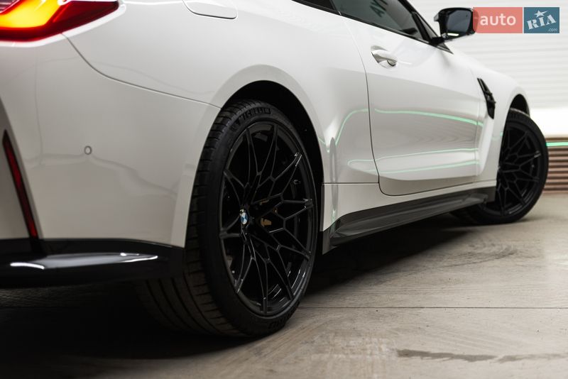 Купе BMW M4 2021 в Мукачево