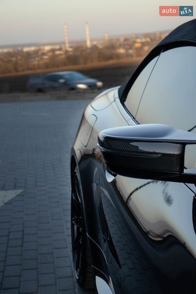 Кабриолет BMW M4 2022 в Днепре