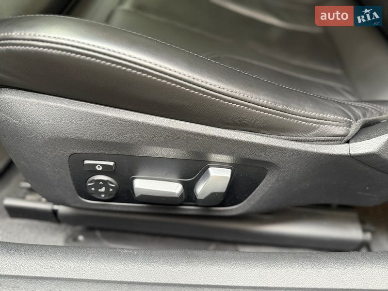 Купе BMW M4 2022 в Киеве