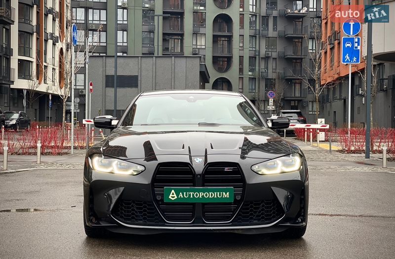 Купе BMW M4 2022 в Киеве