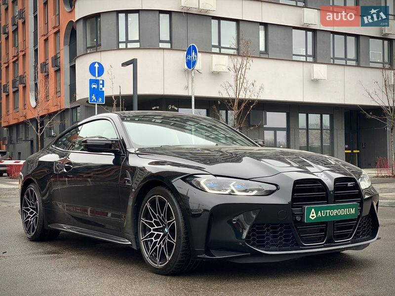 Купе BMW M4 2022 в Киеве