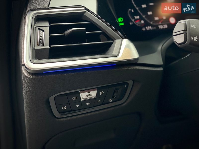 Купе BMW M4 2022 в Киеве