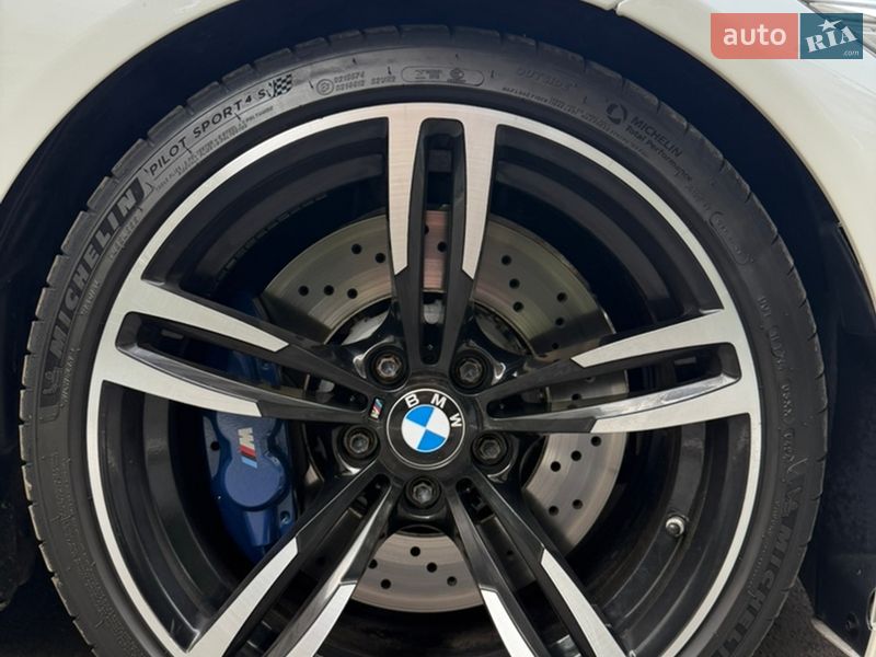Кабриолет BMW M4 2015 в Ивано-Франковске