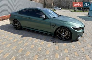 Купе BMW M4 2015 в Вінниці