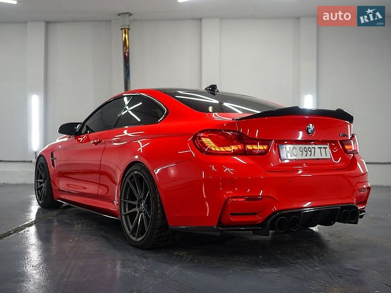 Купе BMW M4 2015 в Львове