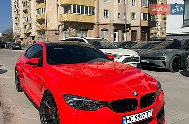 Купе BMW M4 2015 в Львове