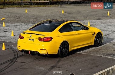 Купе BMW M4 2016 в Києві