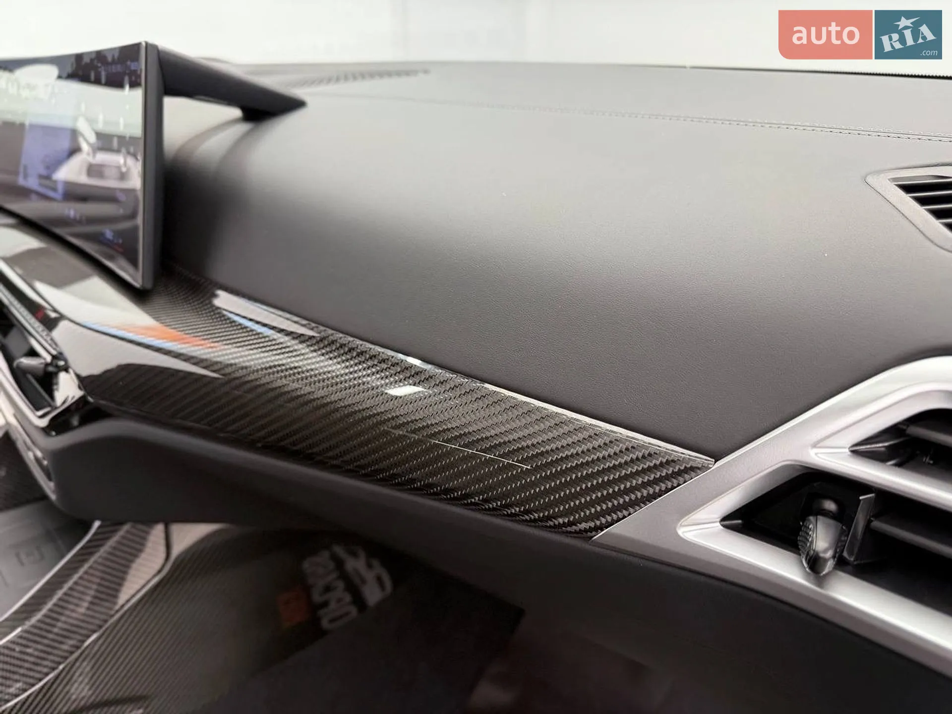 2025 BMW M4 - мініатюра 39