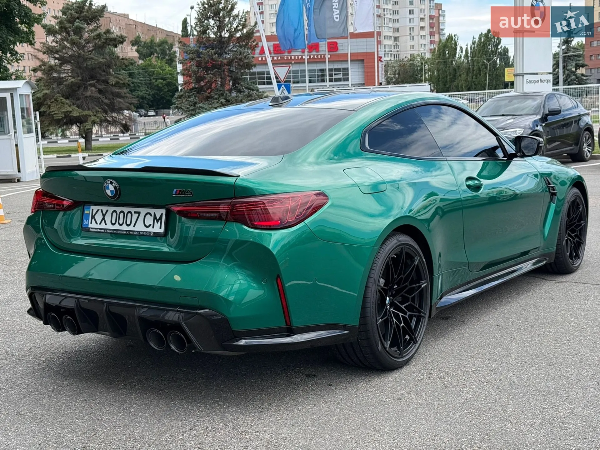 2025 BMW M4 - мініатюра 9