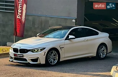 BMW M4 2016