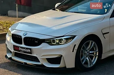 BMW M4 2016