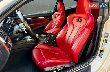 BMW M4 2016
