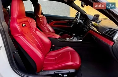 BMW M4 2016
