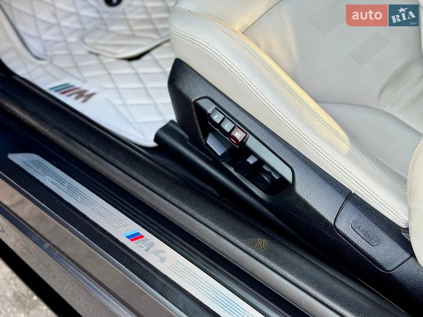 2014 BMW M4 - мініатюра 28