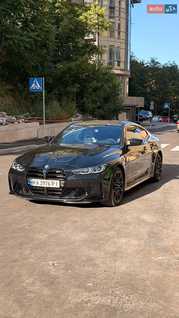 2022 BMW M4 - мініатюра 3