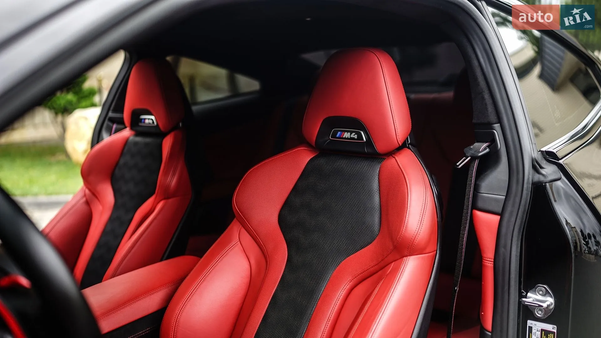 2023 BMW M4 - мініатюра 16
