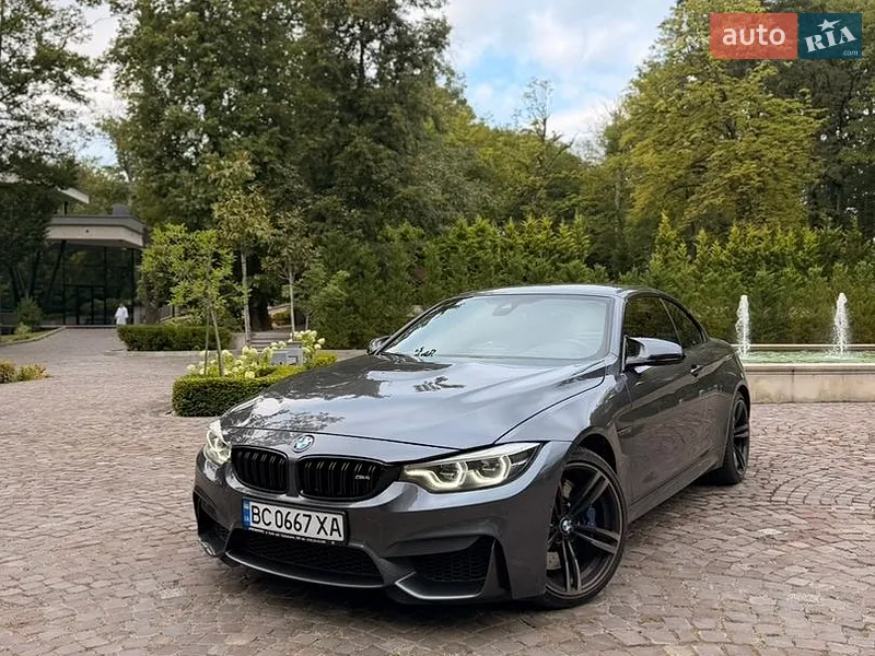 BMW M4 2017