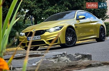 Купе BMW M4 2017 в Києві фото 28 Купе BMW M4 2017 в Києві