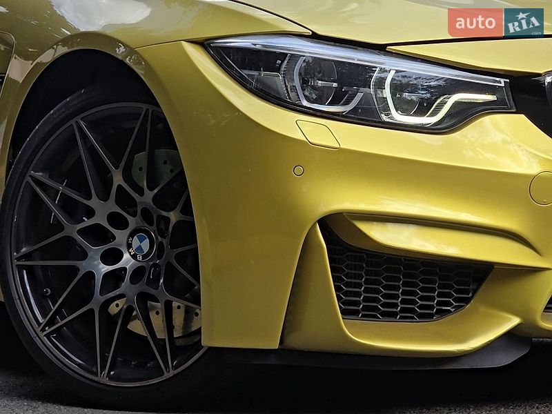 Купе BMW M4 2017 в Києві фото 14 Купе BMW M4 2017 в Києві