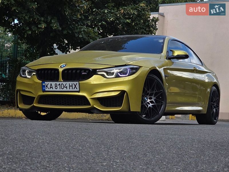 Купе BMW M4 2017 в Києві фото 19 Купе BMW M4 2017 в Києві