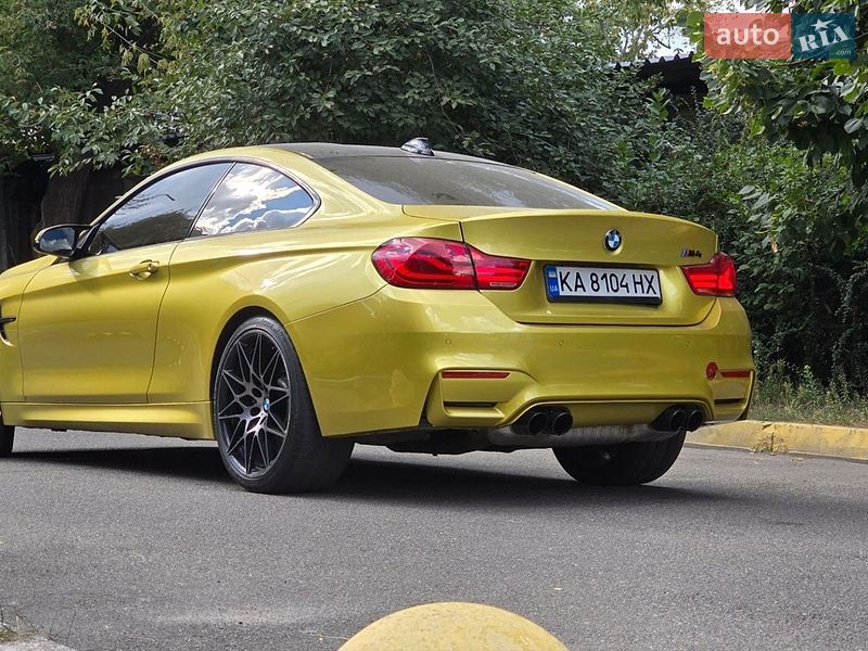 Купе BMW M4 2017 в Києві фото 26 Купе BMW M4 2017 в Києві
