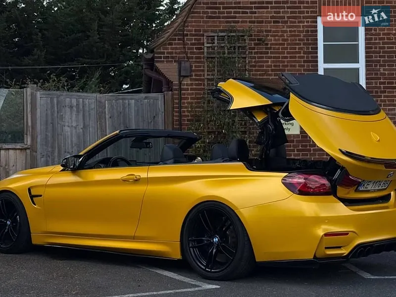 BMW M4 2016