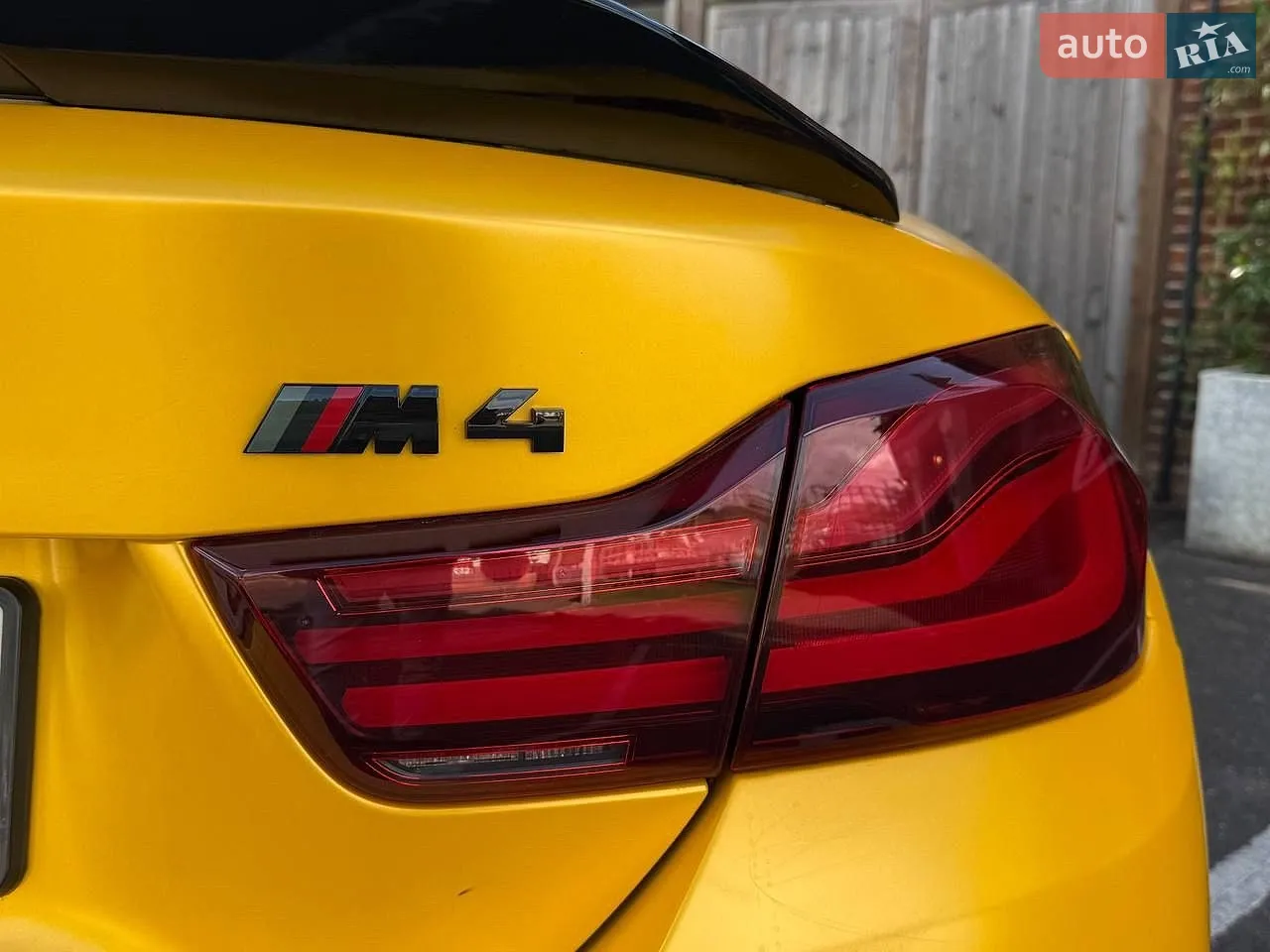 2016 BMW M4 - мініатюра 10