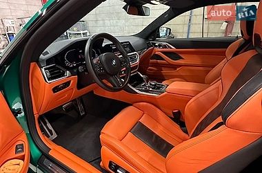 Купе BMW M4 2022 в Києві