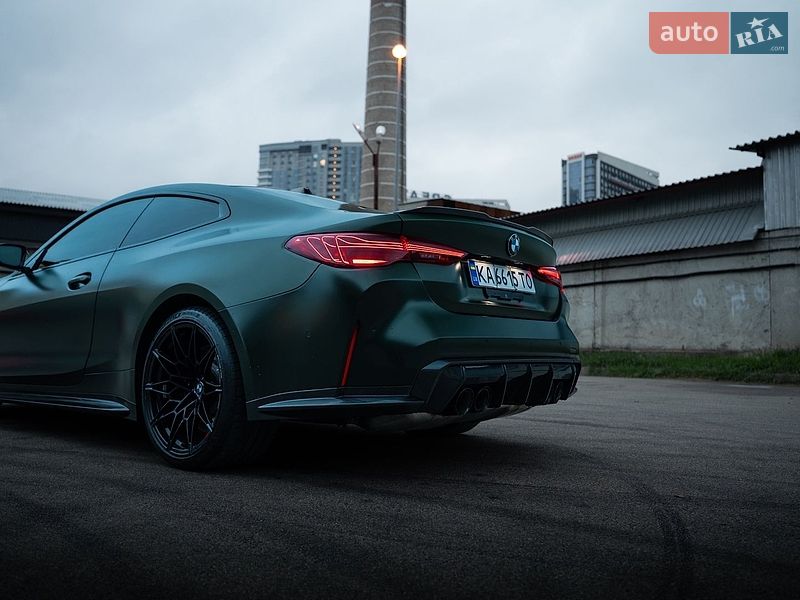 Купе BMW M4 2024 в Києві