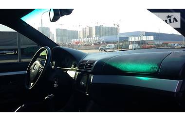 Седан BMW M5 1999 в 