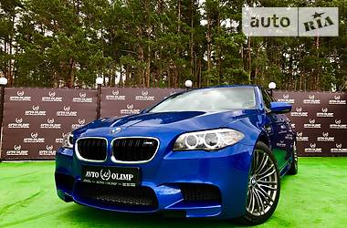 Седан BMW M5 2014 в Киеве