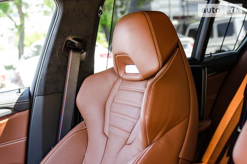 Седан BMW M5 2018 в Києві