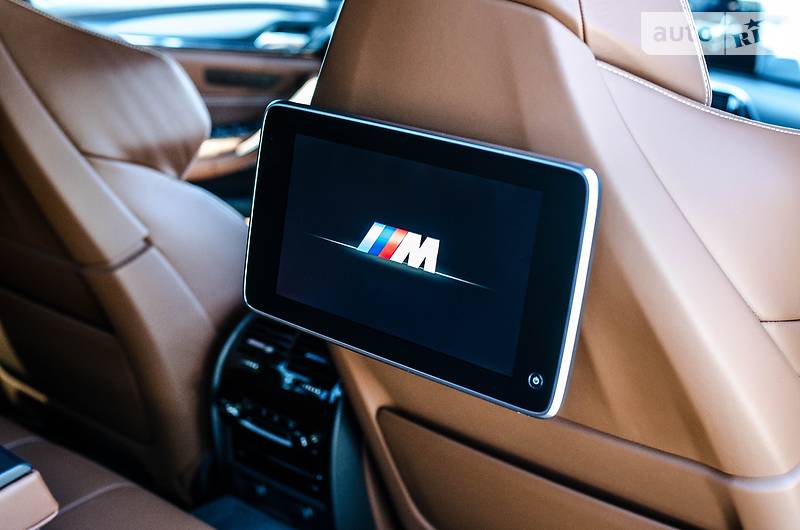 Седан BMW M5 2018 в Києві