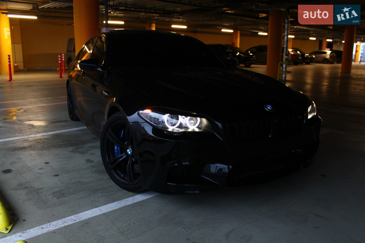 2013 BMW M5 - мініатюра 3