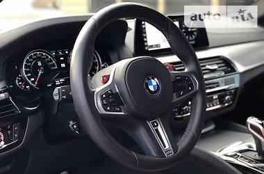 Седан BMW M5 2018 в 