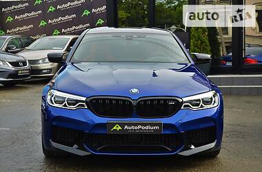 Седан BMW M5 2019 в Киеве