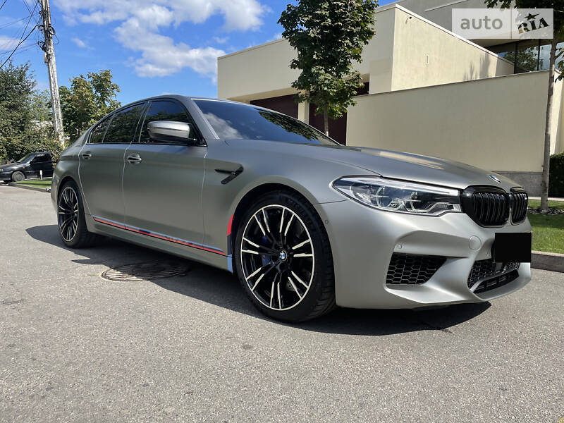 BMW M5 M5
