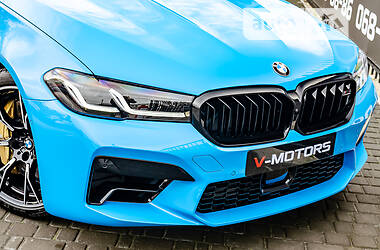 Седан BMW M5 2020 в 