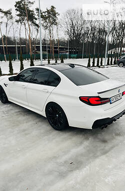 Седан BMW M5 2019 в Киеве