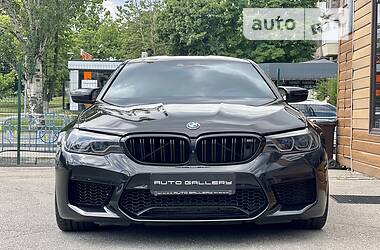 Седан BMW M5 2019 в Києві
