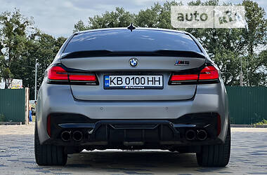 Седан BMW M5 2019 в 