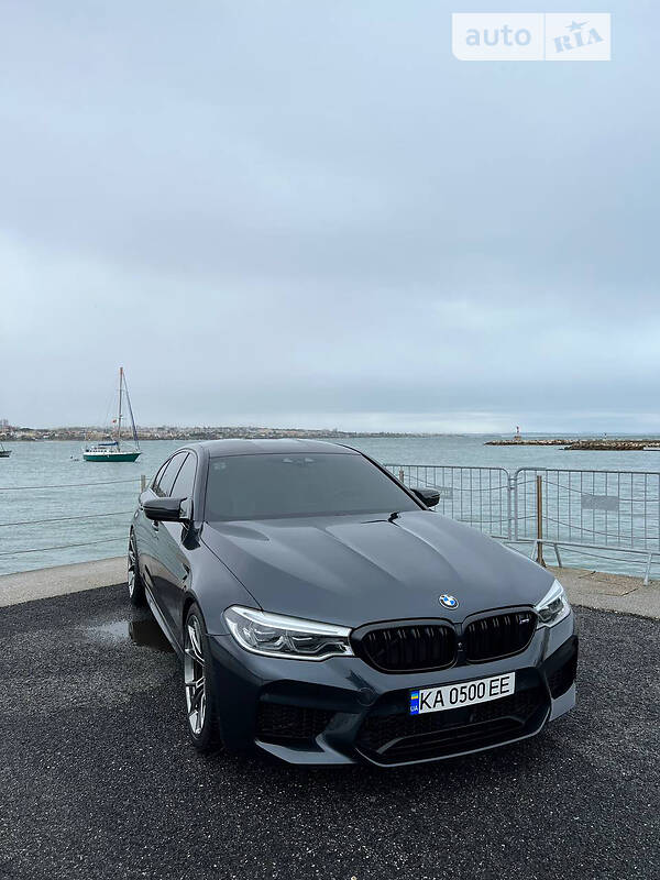 BMW M5