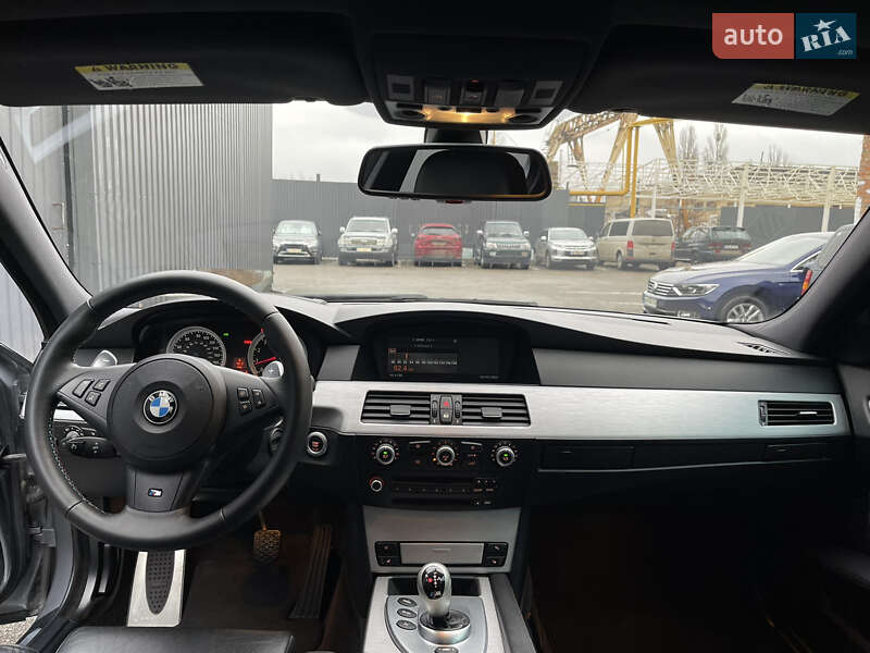 Седан BMW M5 2008 в Киеве