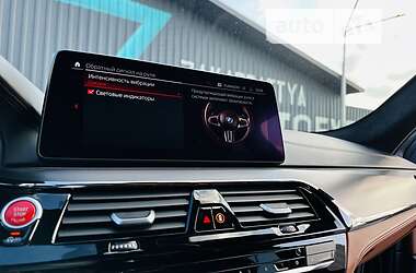 Седан BMW M5 2021 в 