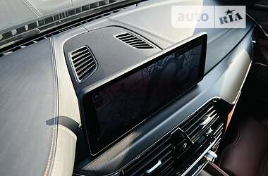 Седан BMW M5 2021 в 