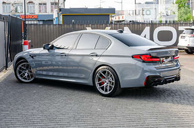 Седан BMW M5 2018 в 