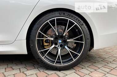 Седан BMW M5 2020 в 